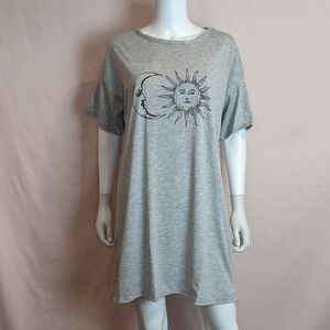 Boohoo Gray Sun and Moon T Shirt Mini Dress